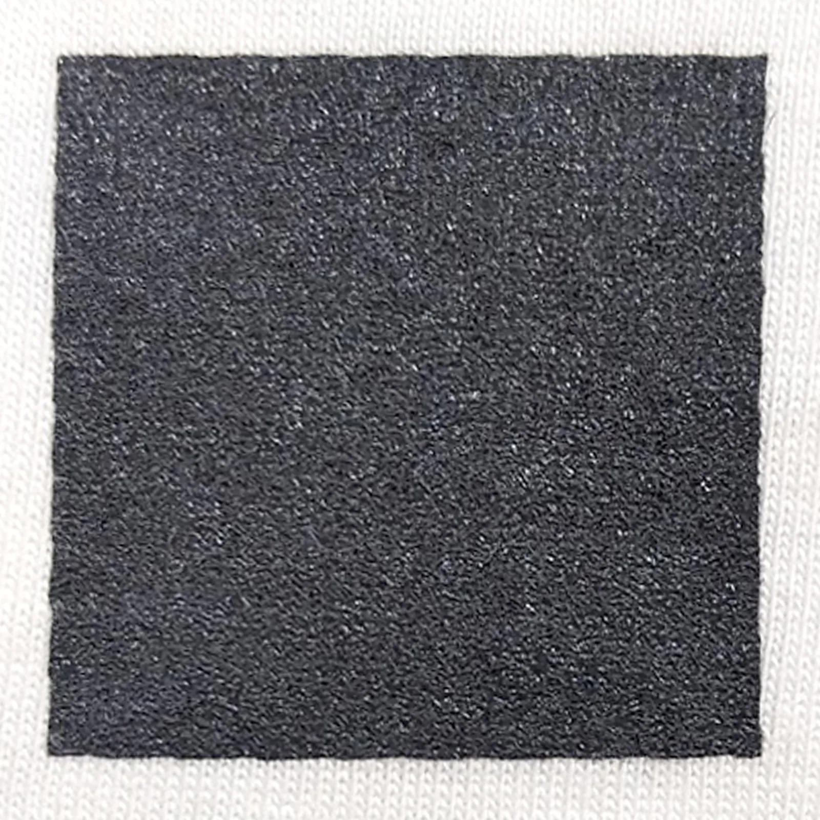 オリジナルプリント色見本 ダークグレー：白綿生地へのシルクスクリーンプリント仕上がり（インク番号 C-03）